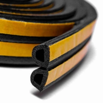 Ущільнювач для дверей: критерії вибору та монтаж