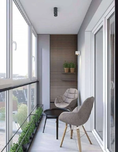 Як правильно засклити балкон: 4 принципові питання, на які треба відповісти перед покупкою