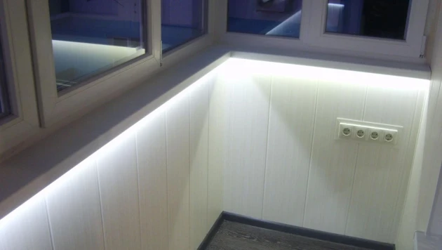 Електрика балконів і лоджій замовити в Києві 1