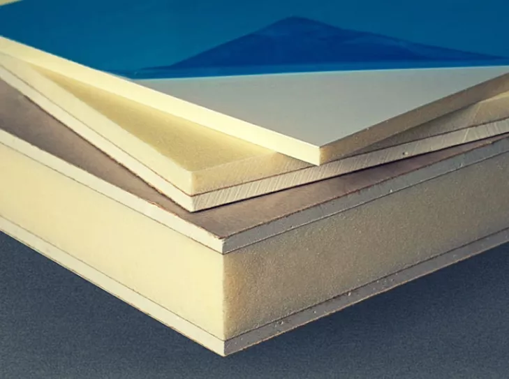 откос из сэндвич-панели